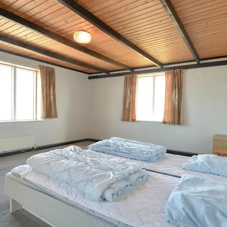 4 Bedroom Beautiful In
